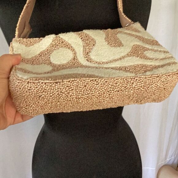 Viral Asymmetrical Beaded Handbag Purse Blush Ivory Zipper Top - Picture 4 of 7